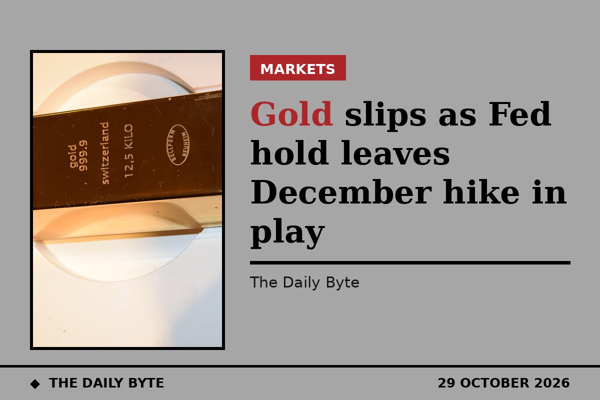 Gold slips as Fed hold leaves December hike in play
